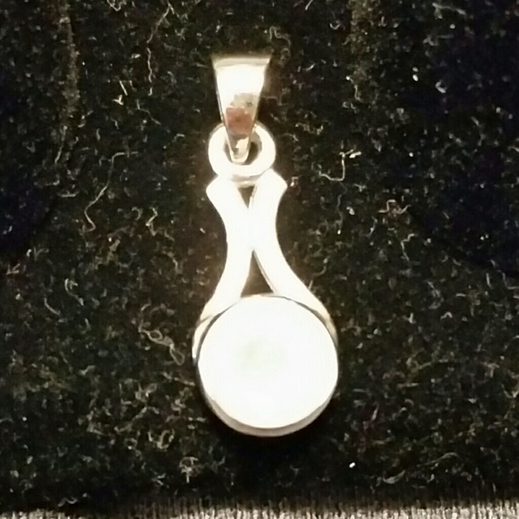 Silver .925 Moonstone Pendant - Picture 7 of 7